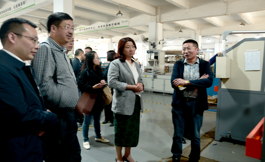 力華感應加熱設備廠家與蘇泊爾十年合作